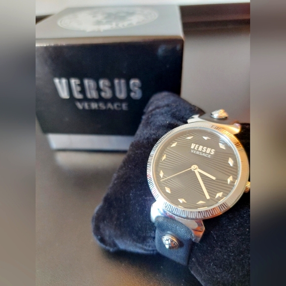 Versus by Versace Watch - Picture 3 of 11
